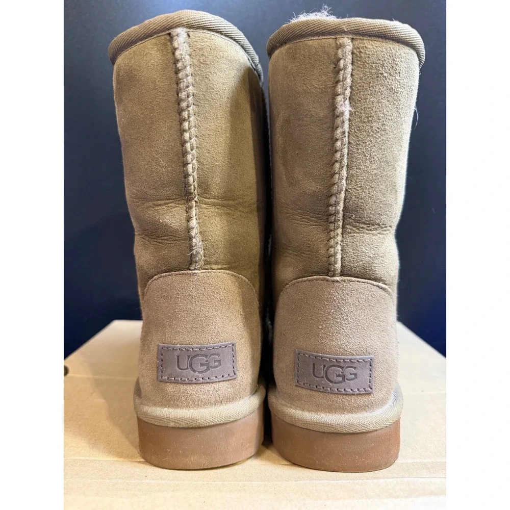 UGG Classic Short II Boots Hickory Suede Sheepskin Mid Calf Womens 7‎